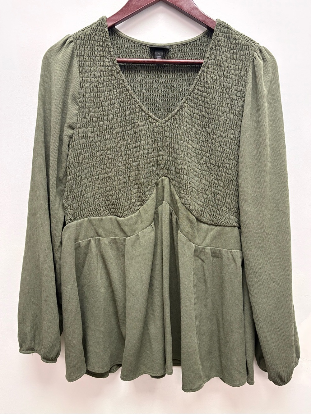 4 for $25 🌿 Torrid Smocked Babydoll Blouse | Size 1 (Plus 1X) |